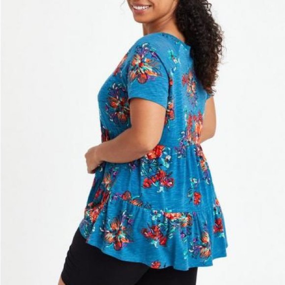 Women’s Torrid 1 Blue Floral Babydoll Slub Scoop Neck Tiered Top 1X 1XL 14 16 - Picture 5 of 15